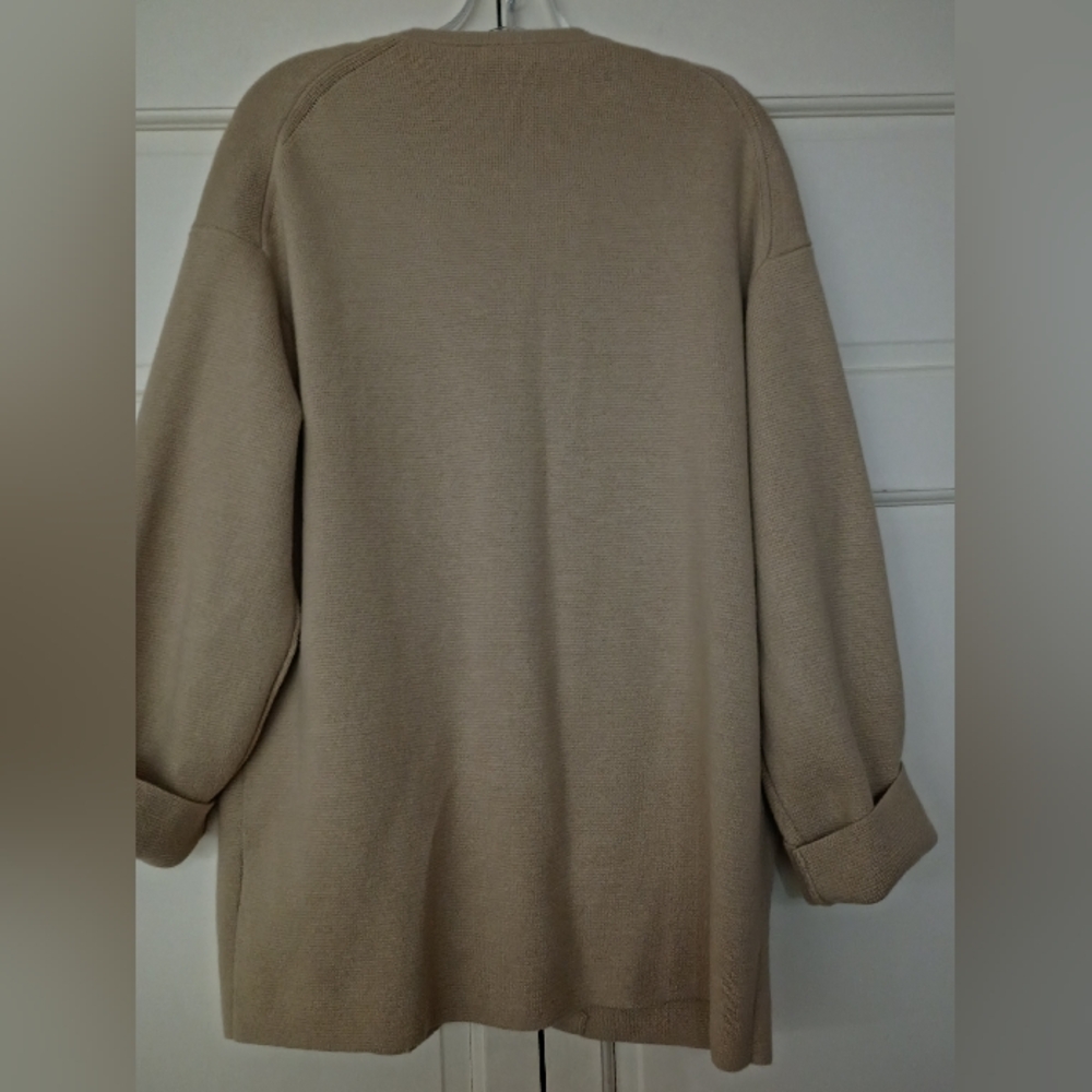 J. Crew  Patch-Pocket Cardigan Sweater - Beige .New no Tag.Pit To Pit 23 - Picture 5 of 10